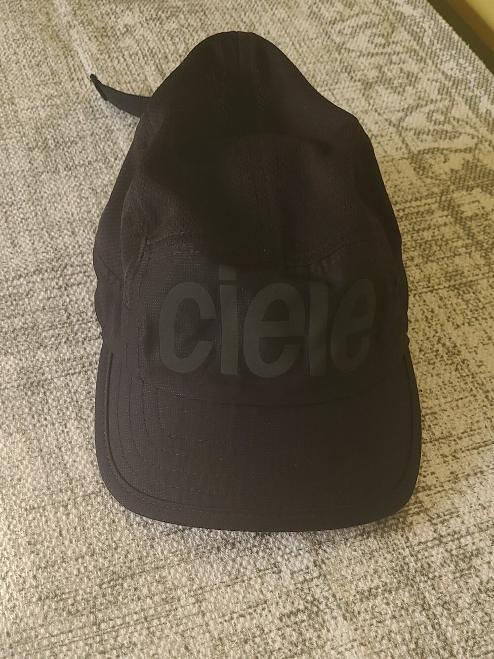 Ciele Black Logo Running Cap - Reflective Front Panel
